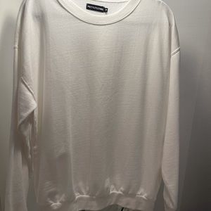 White crewneck sweatshirt - plt